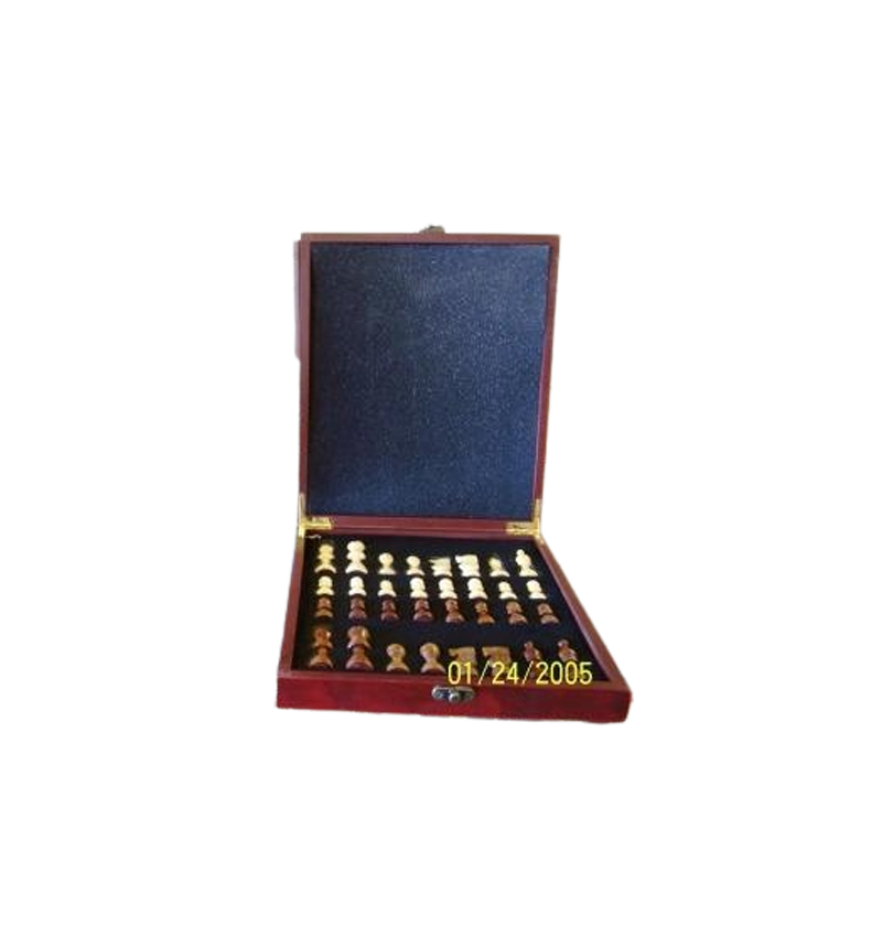 CHESS SET