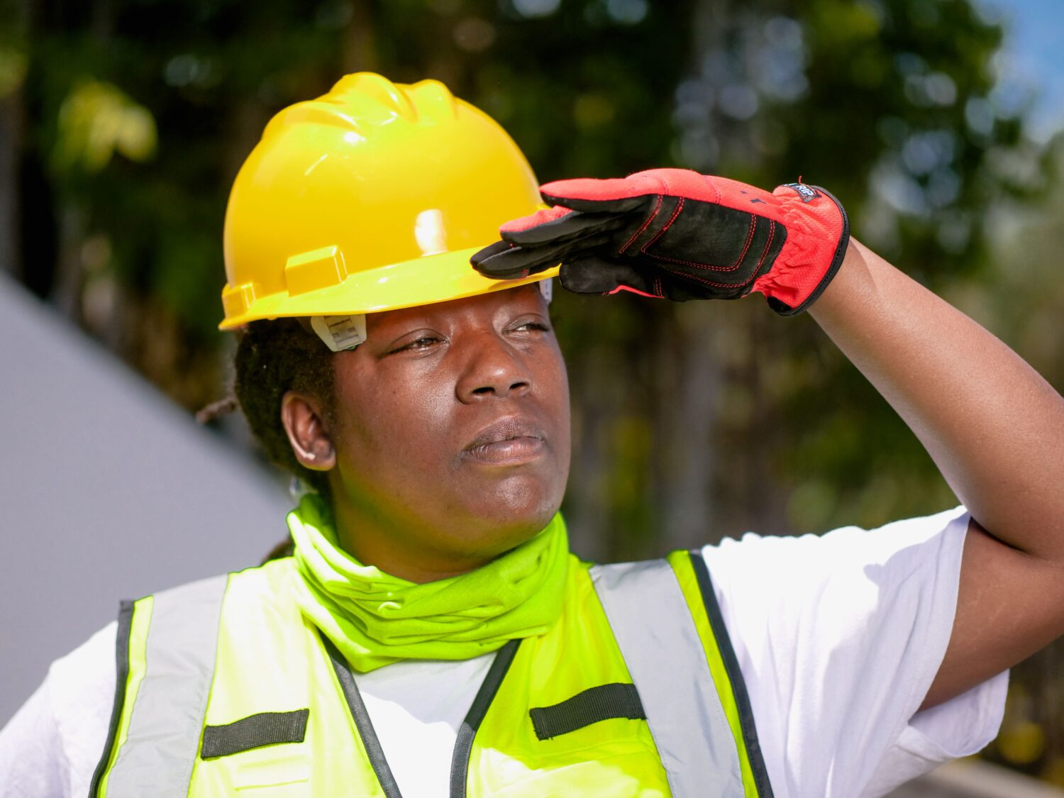 high-vis-safety-vest-stock-2